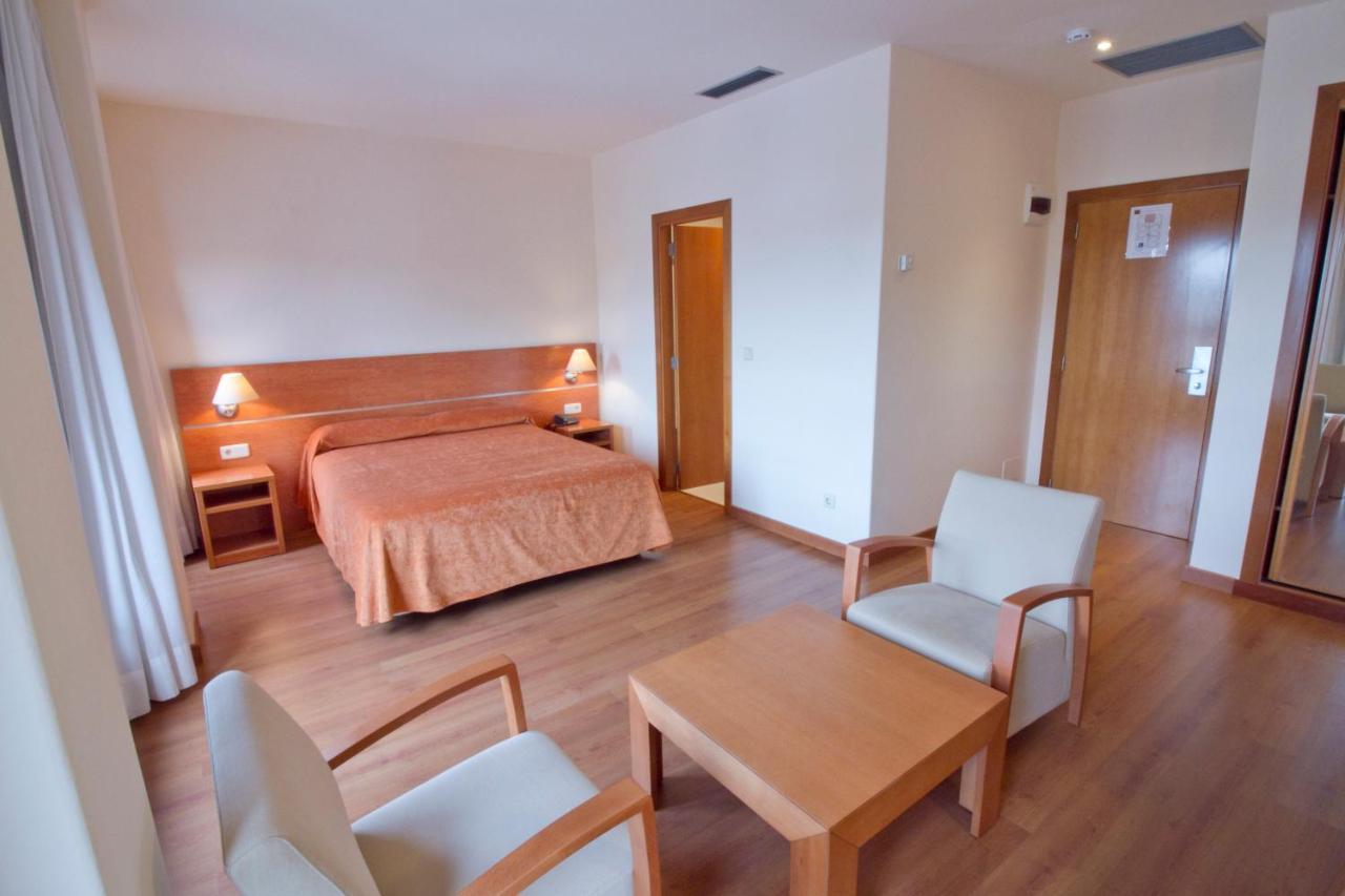 Hotel Torques Bergondo 外观 照片