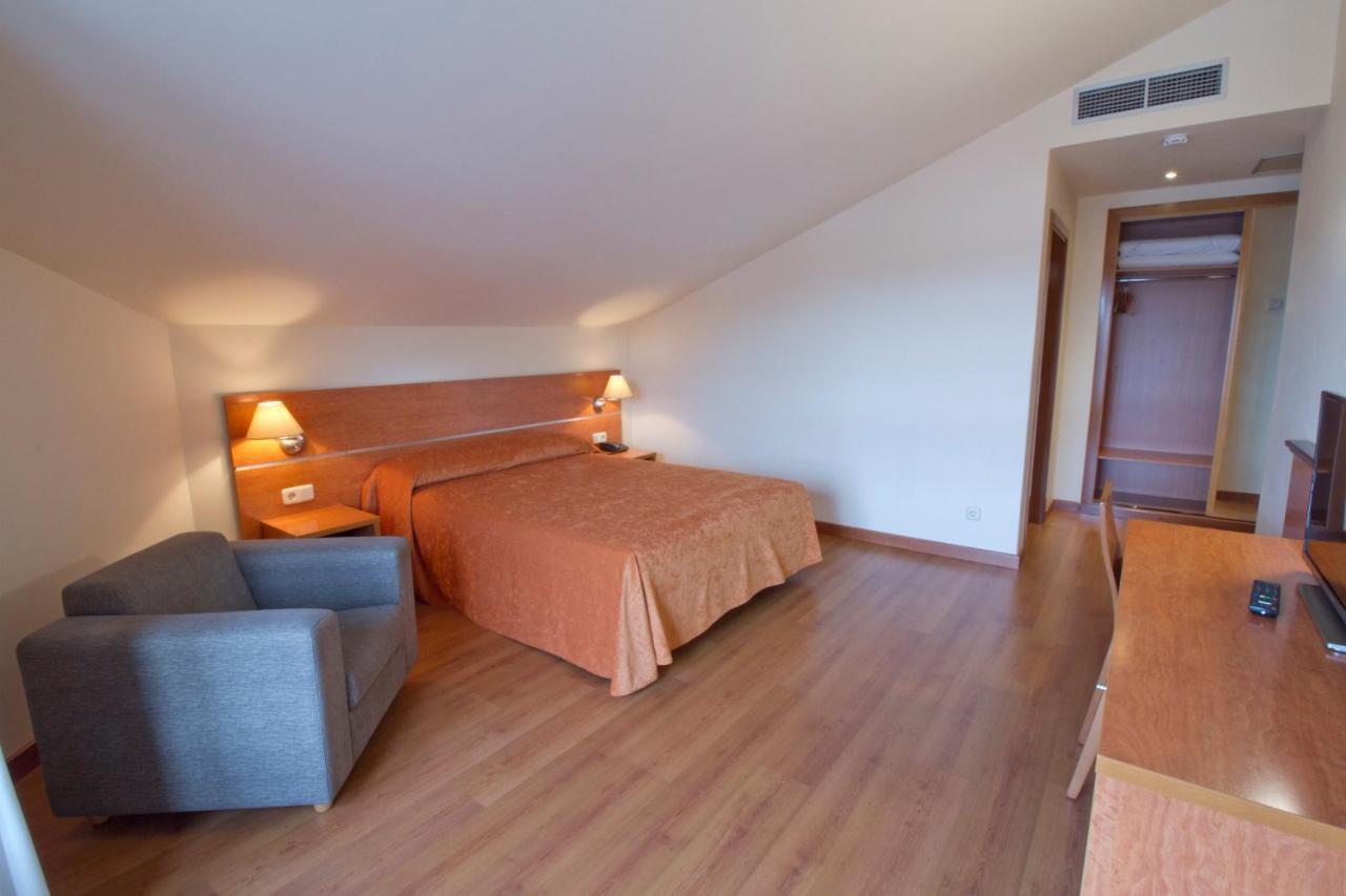 Hotel Torques Bergondo 外观 照片